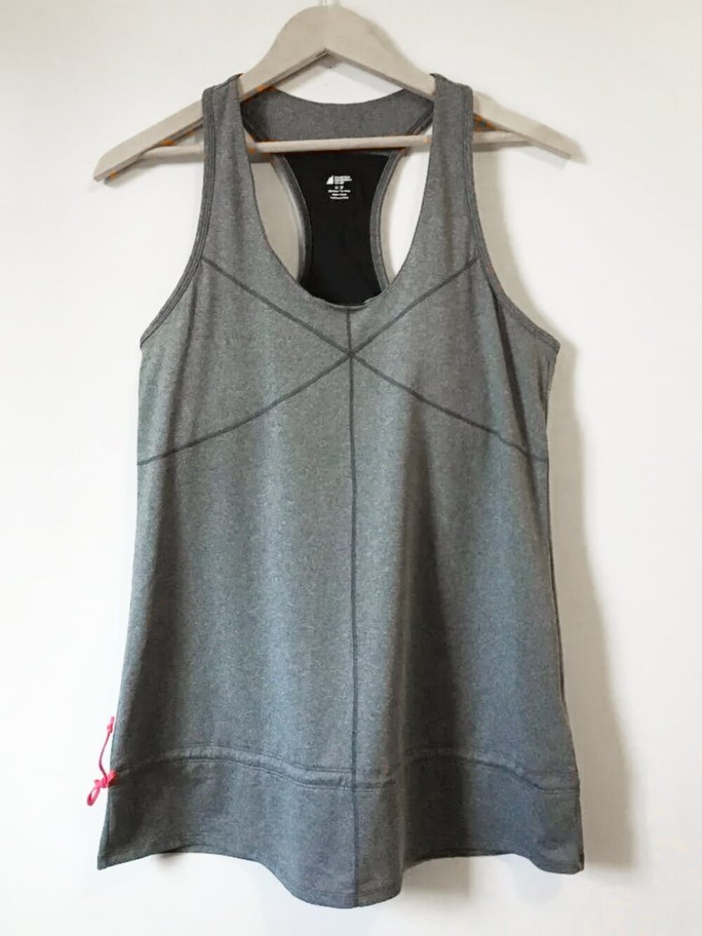 MEC Grey Racerback Athletic Tank Top Built-in Bra Medium Yoga Hiking
